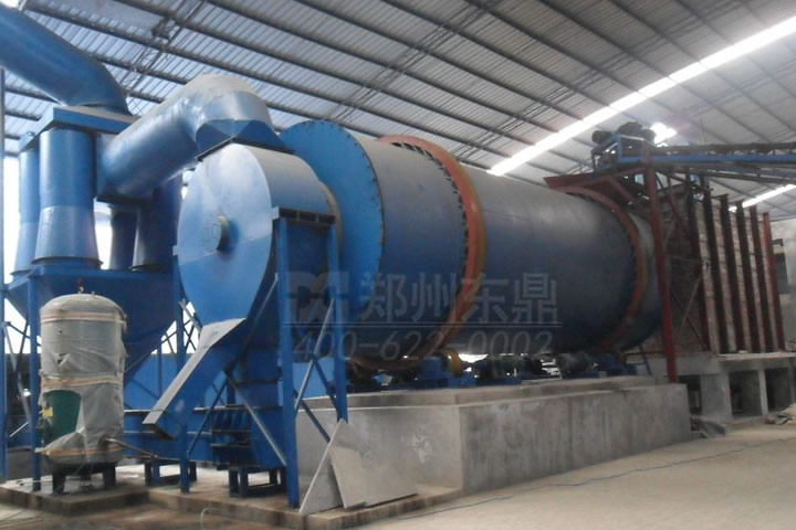 沙子烘干機(jī)主要用于干粉砂漿行業(yè)所用的黃砂、河沙及鑄造行業(yè)用于各種規(guī)格型砂的脫水烘干。